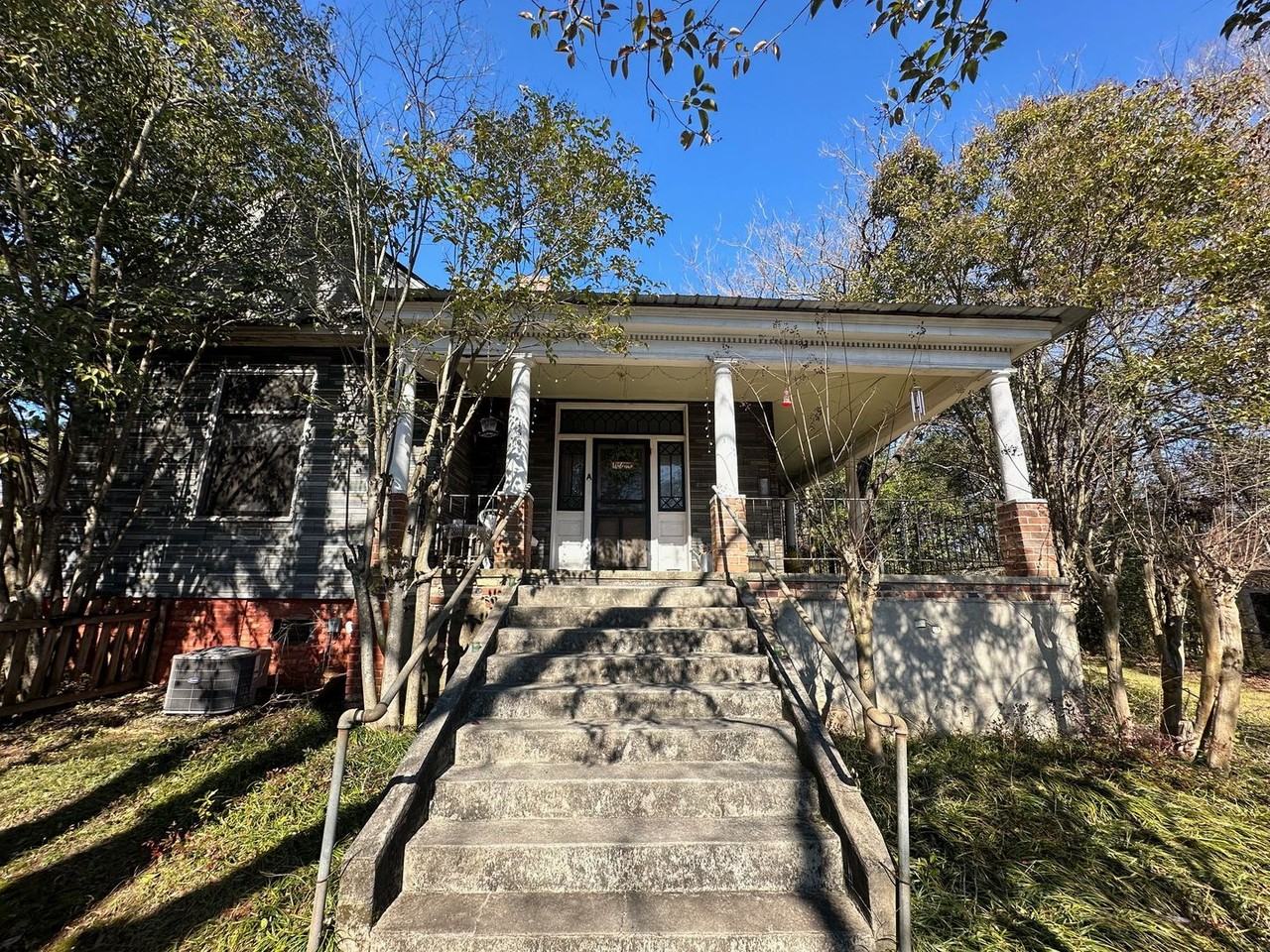 Barrow 150 - Photo 7 of 19