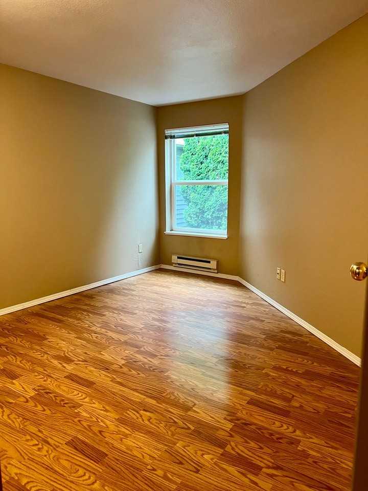 Crown Hill Court - Photo 5 of 15