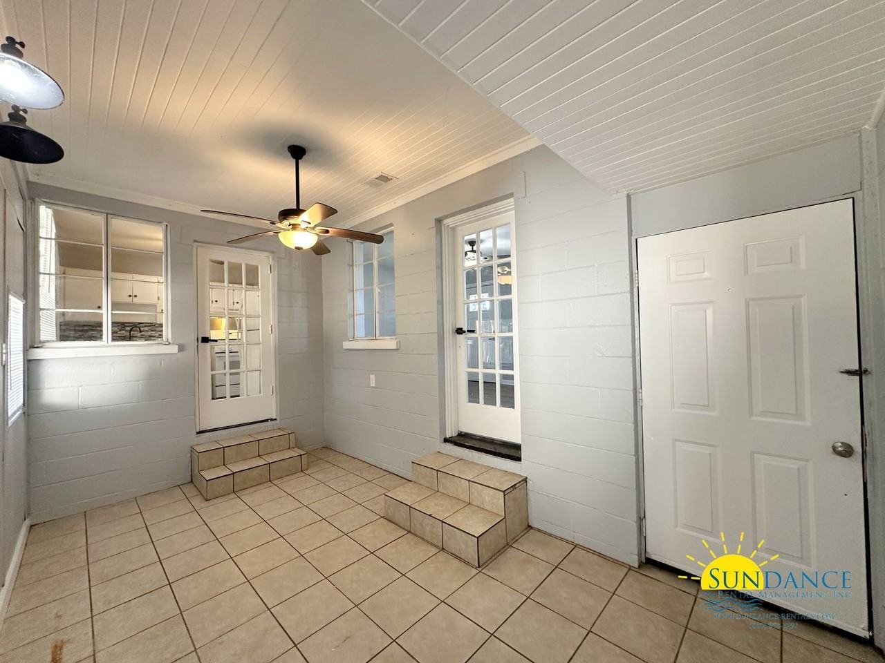 223 Highway Avenue Northeast - Photo 7 of 21