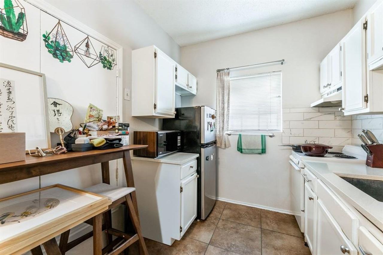 3206 King St #206 - Photo 2 of 12