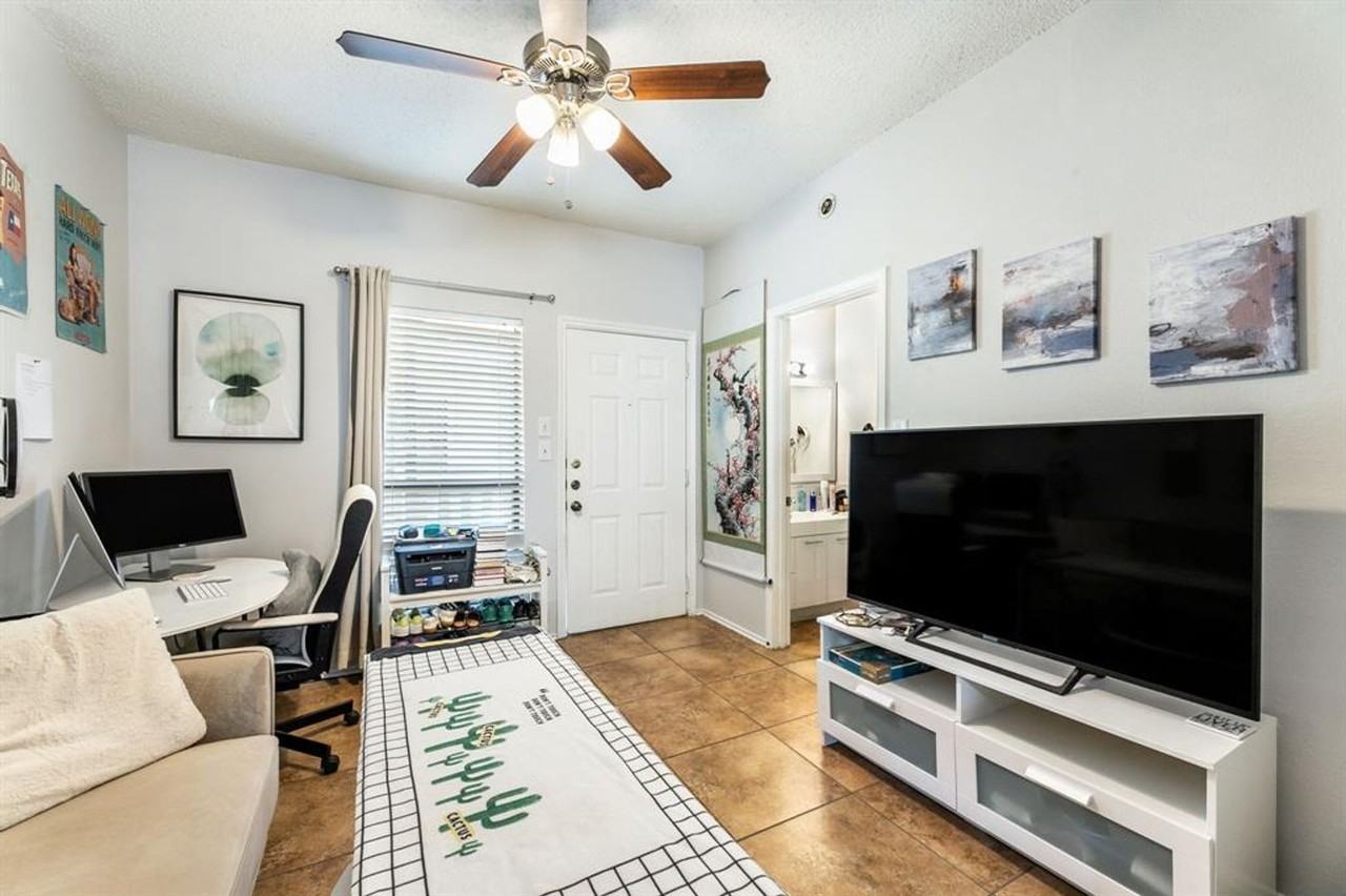 3206 King St #206 - Photo 4 of 12