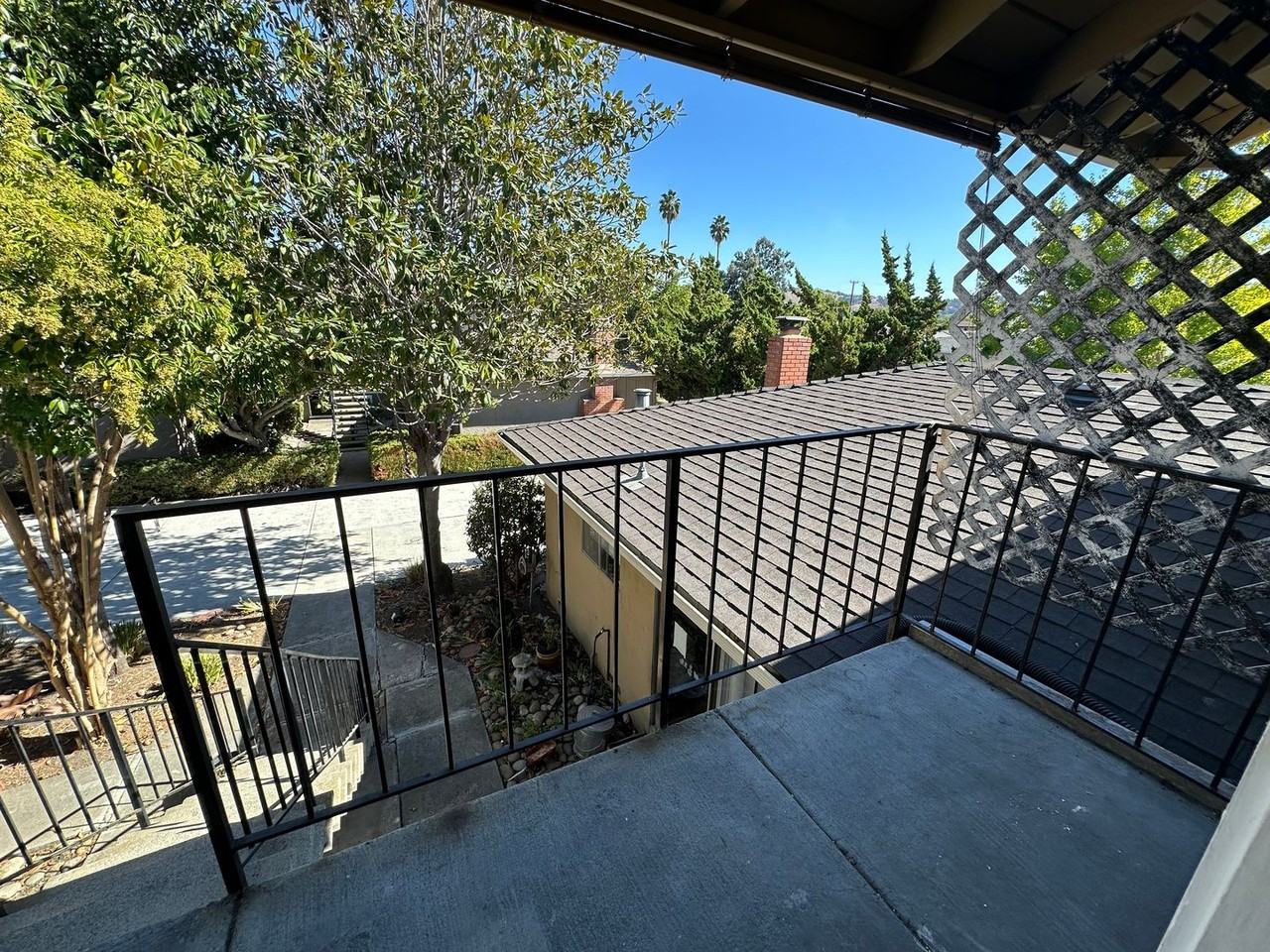 665 Chemeketa Dr - Photo 3 of 17