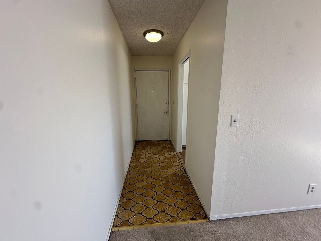 665 Chemeketa Dr - Photo 5 of 17