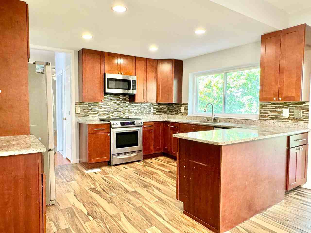 13202 Mountain Ash Ct - Photo 2 of 29