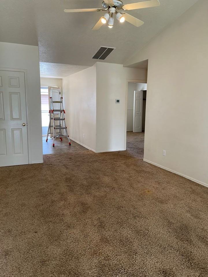 6996 Ridgetop Dr Ne - Photo 2 of 15