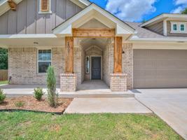 featured image of 1007 Magnolia Dr