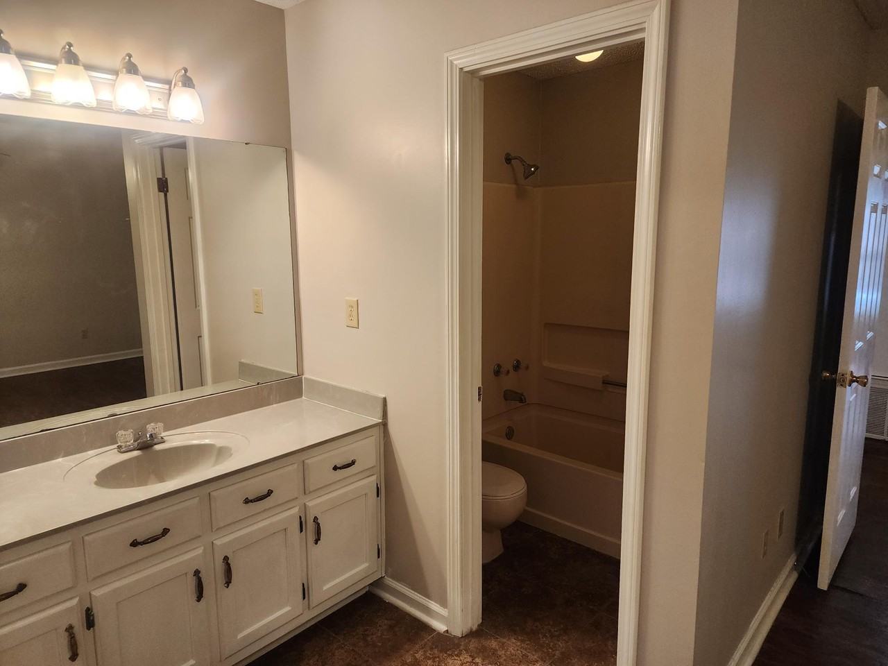 3707 Morningrise Cv - Photo 3 of 14