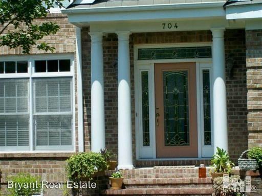 704 Windswept Pl - Photo 2 of 24