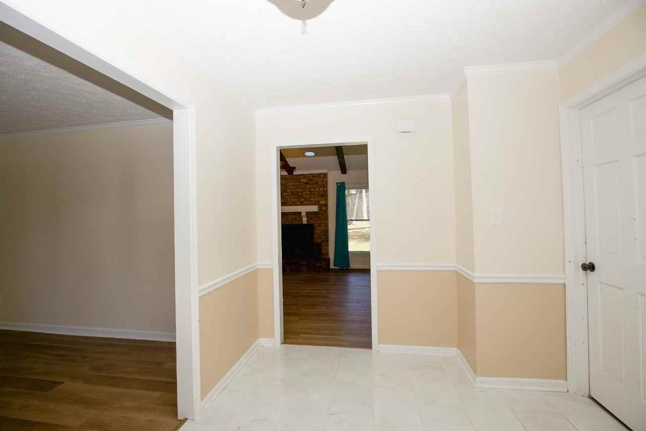 330 Conifer Drive - Photo 6 of 50