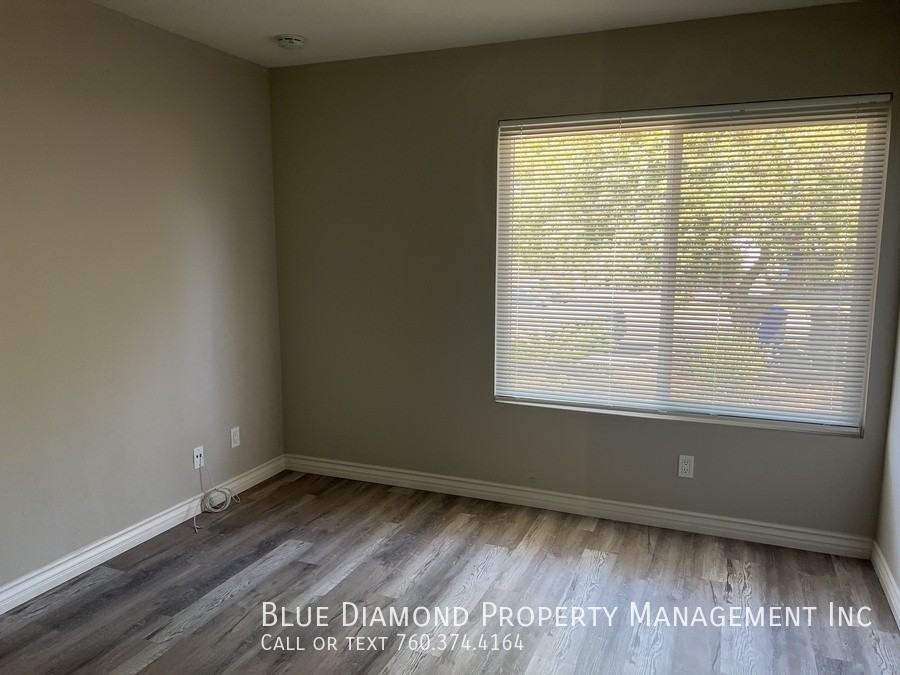 1532 Peacock Blvd - Photo 3 of 10