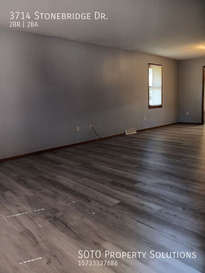 3714 Stonebridge Dr - Photo 3 of 17