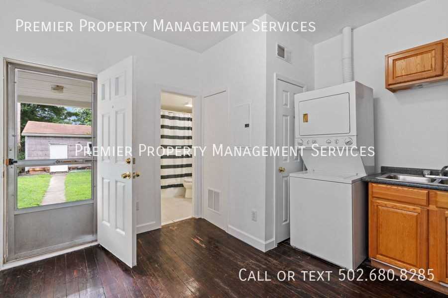 644 Atwood St - Photo 2 of 25