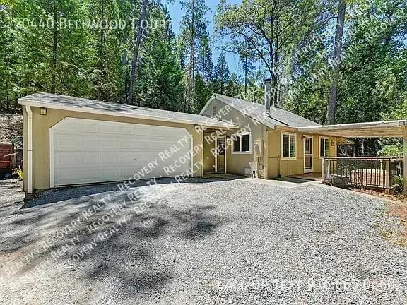 20440 Bellwood Ct - Photo 2 of 19