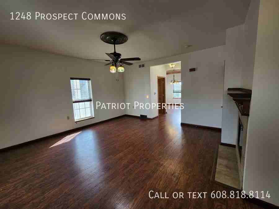 1248 Prospect Cmns - Photo 3 of 27
