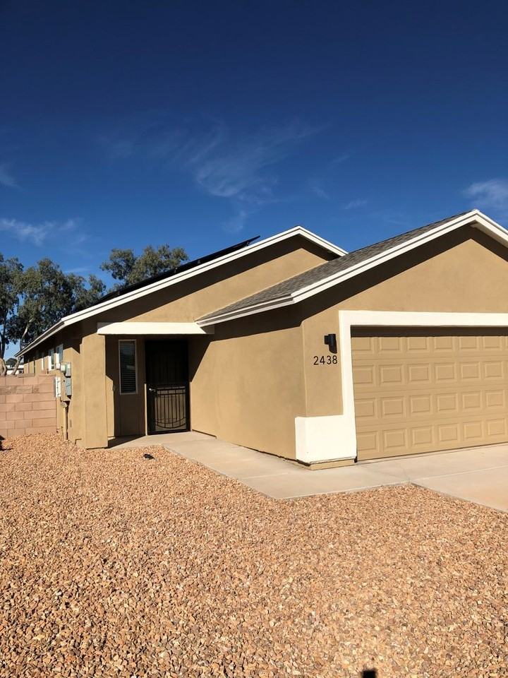 2438 S Clovis Pl - Photo 2 of 30