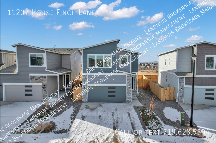 11207 House Finch Ln, Colorado Springs, CO 80925 3 bedroom House