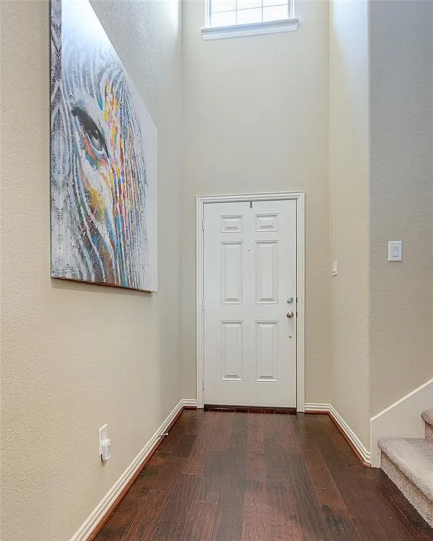 6616 Rutherford Rd - Photo 3 of 20