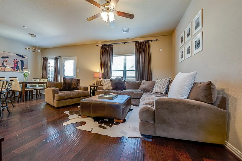 6616 Rutherford Rd - Photo 5 of 20