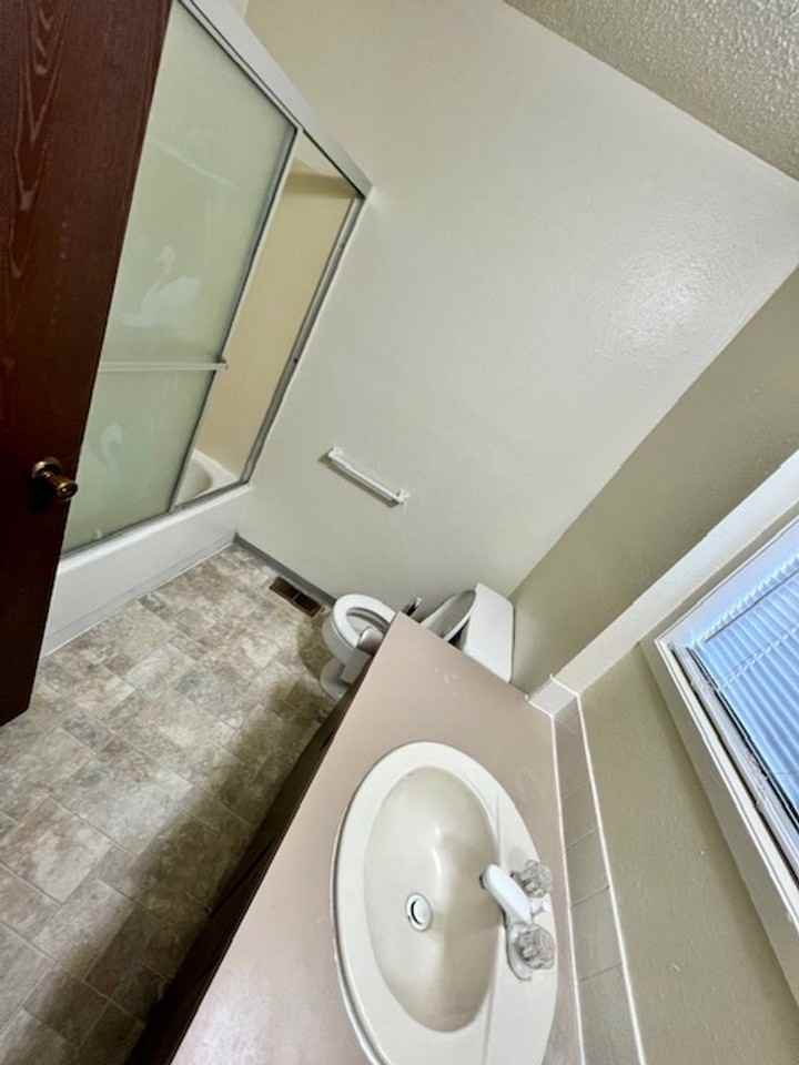 Bazil TriPlex - Photo 3 of 11