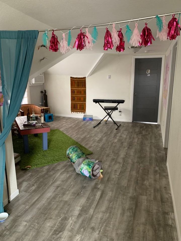 1660 Marshall Ave - Photo 7 of 10