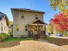 featured image of 1698 Hewitt Ave