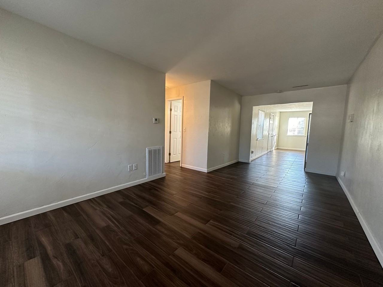2108 Westchester Dr - Photo 5 of 33