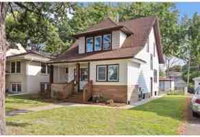 featured image of 1642 Marshall Ave