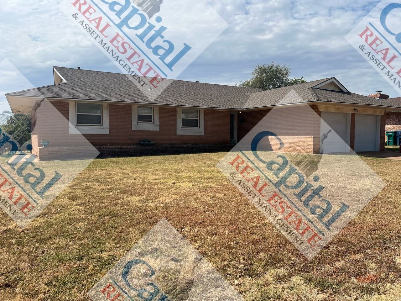 5913 Crestview Dr - Photo 2 of 38