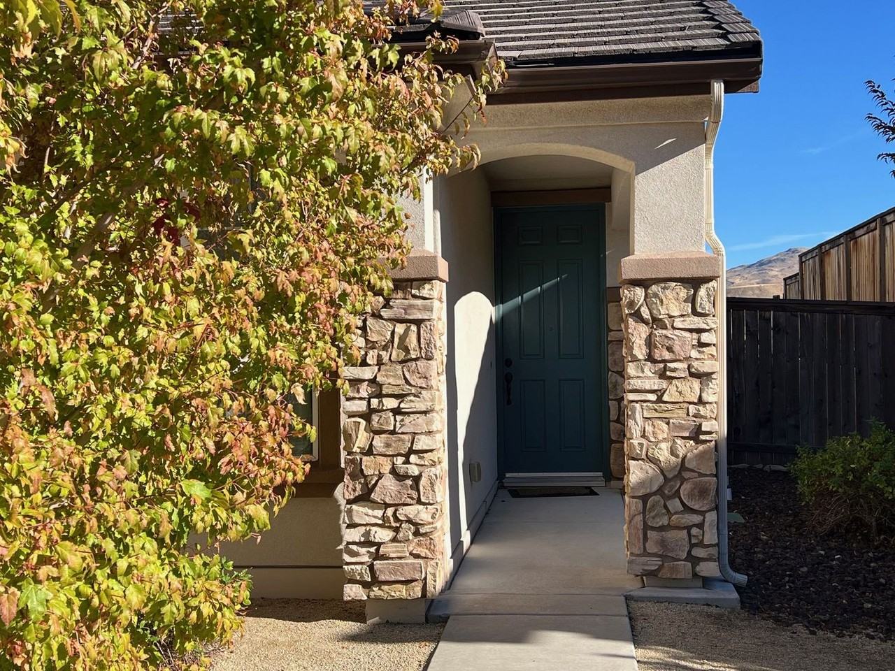 1117 Dutch Hollow Trl - Photo 2 of 16