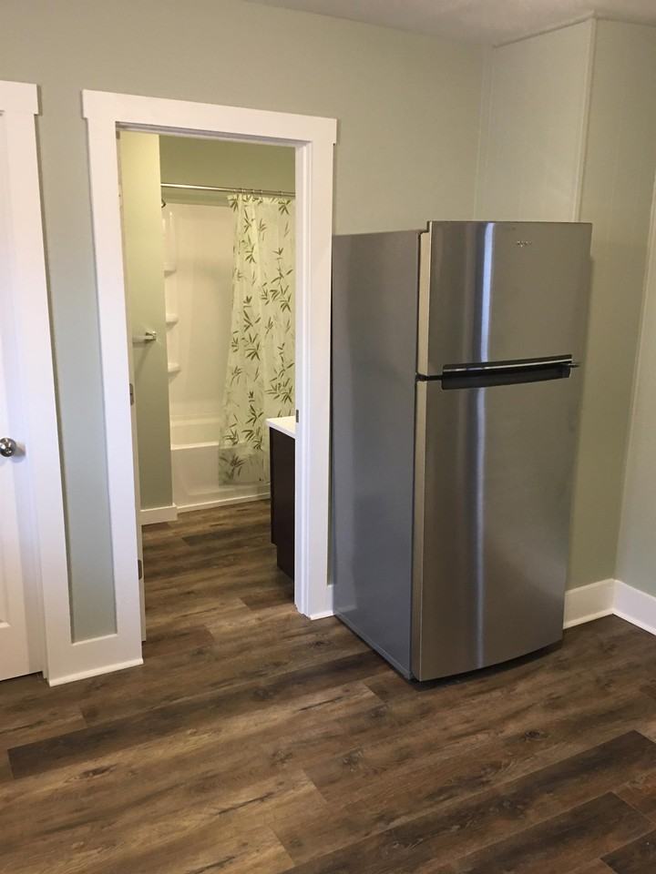 319 Frazer Street - Photo 2 of 13