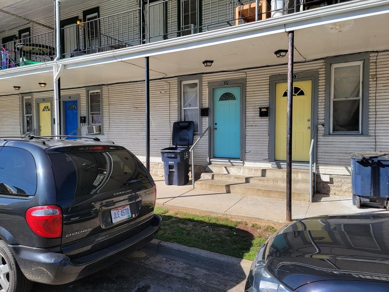 801-817 West 5th Avenue - Photo 3 of 3