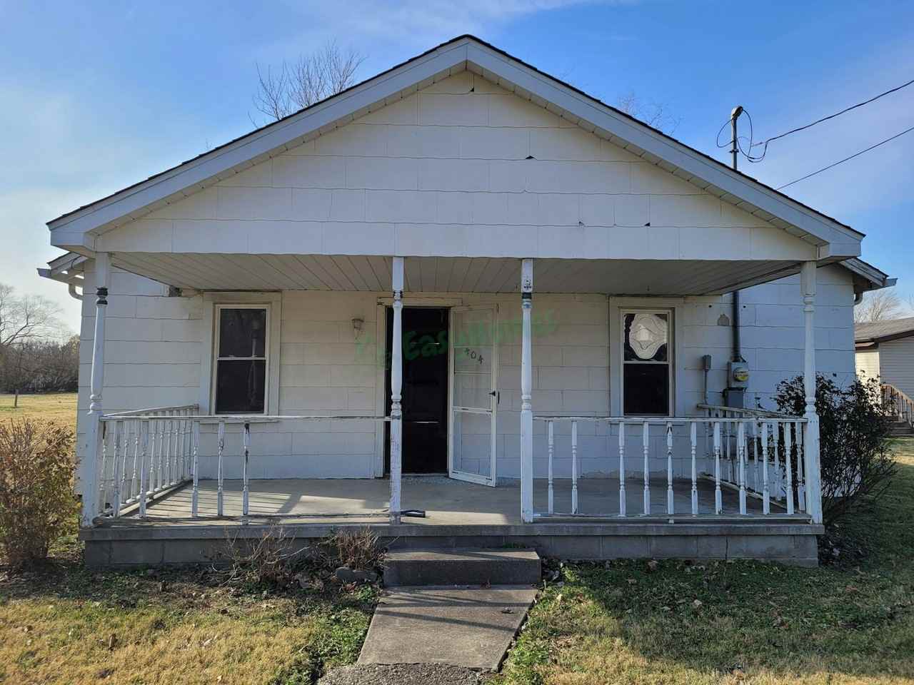 404 North Carroll Street - Photo 2 of 17