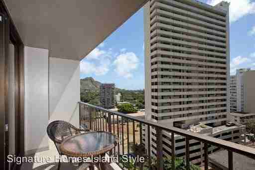 229 Paoakalani Ave. - Photo 3 of 68