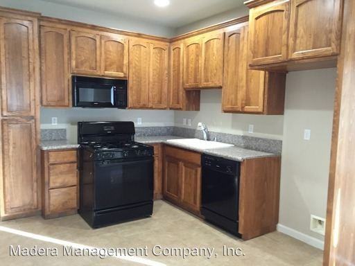 320 Olive Way - Photo 3 of 9
