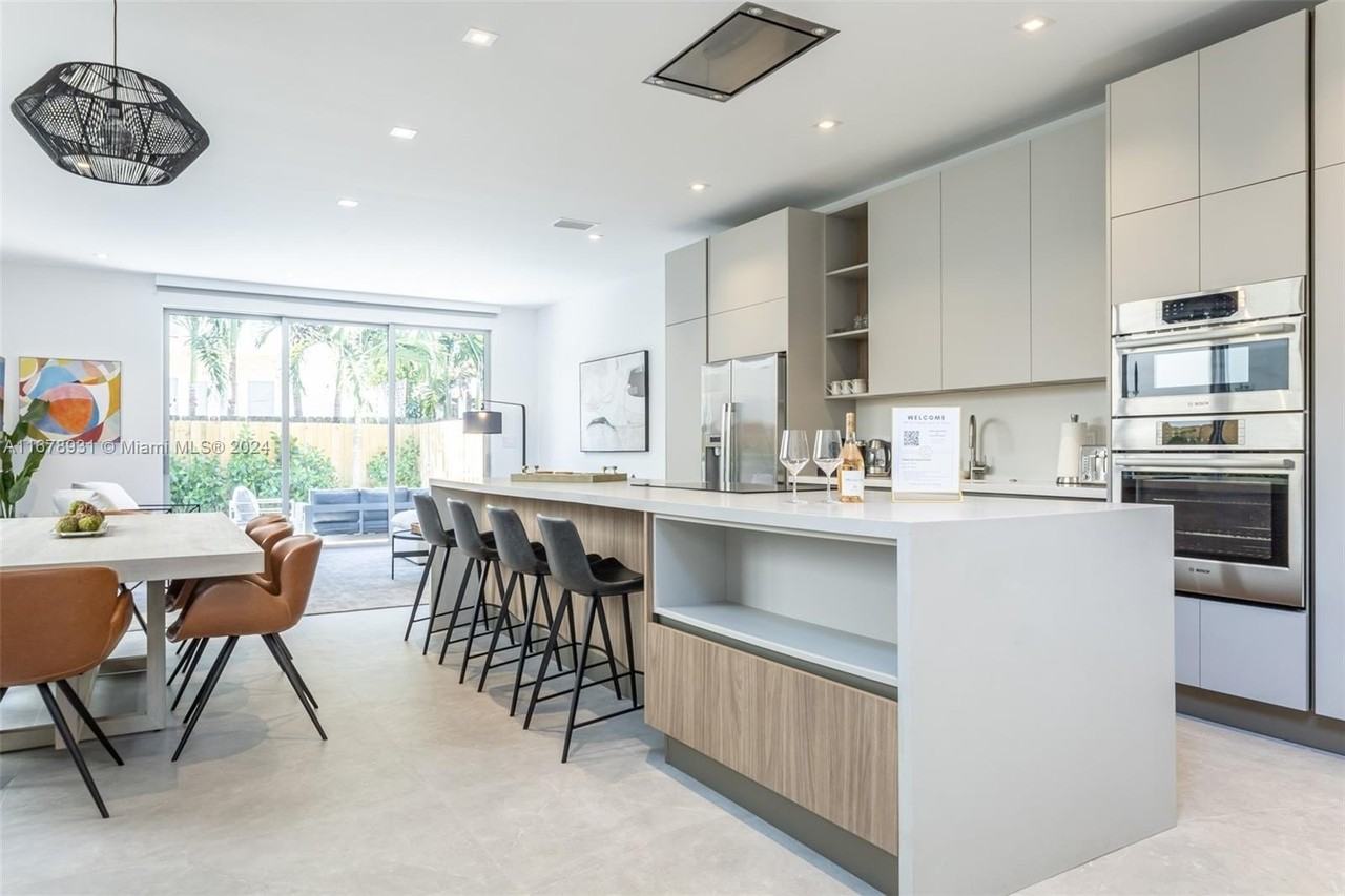 3110 Elizabeth St #3110 - Photo 4 of 37