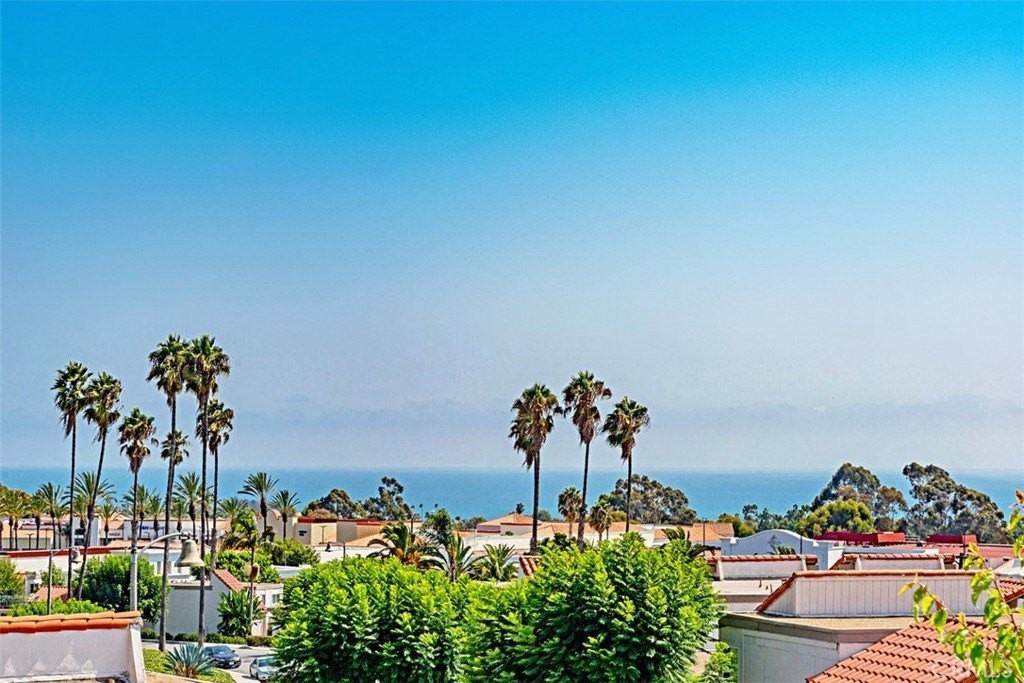 712 Calle Divino - Photo 4 of 50