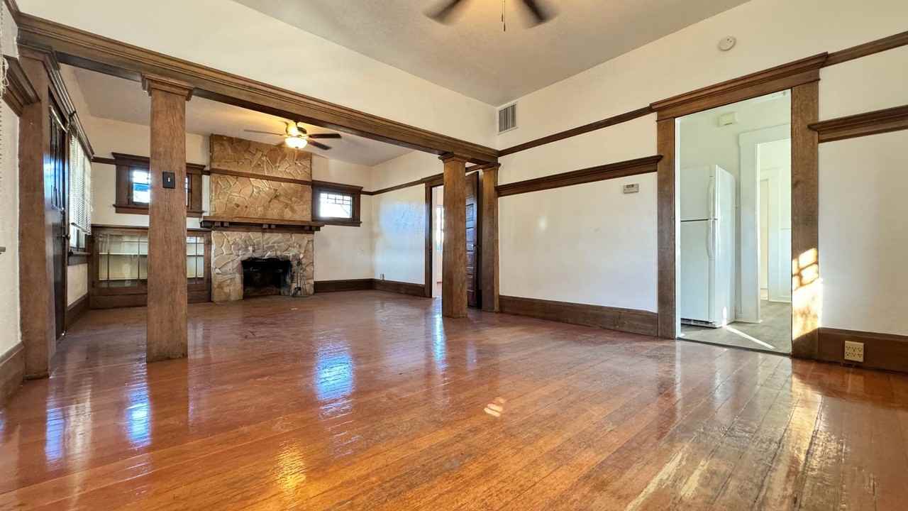 944 North 4th Avenue - Photo 5 of 11