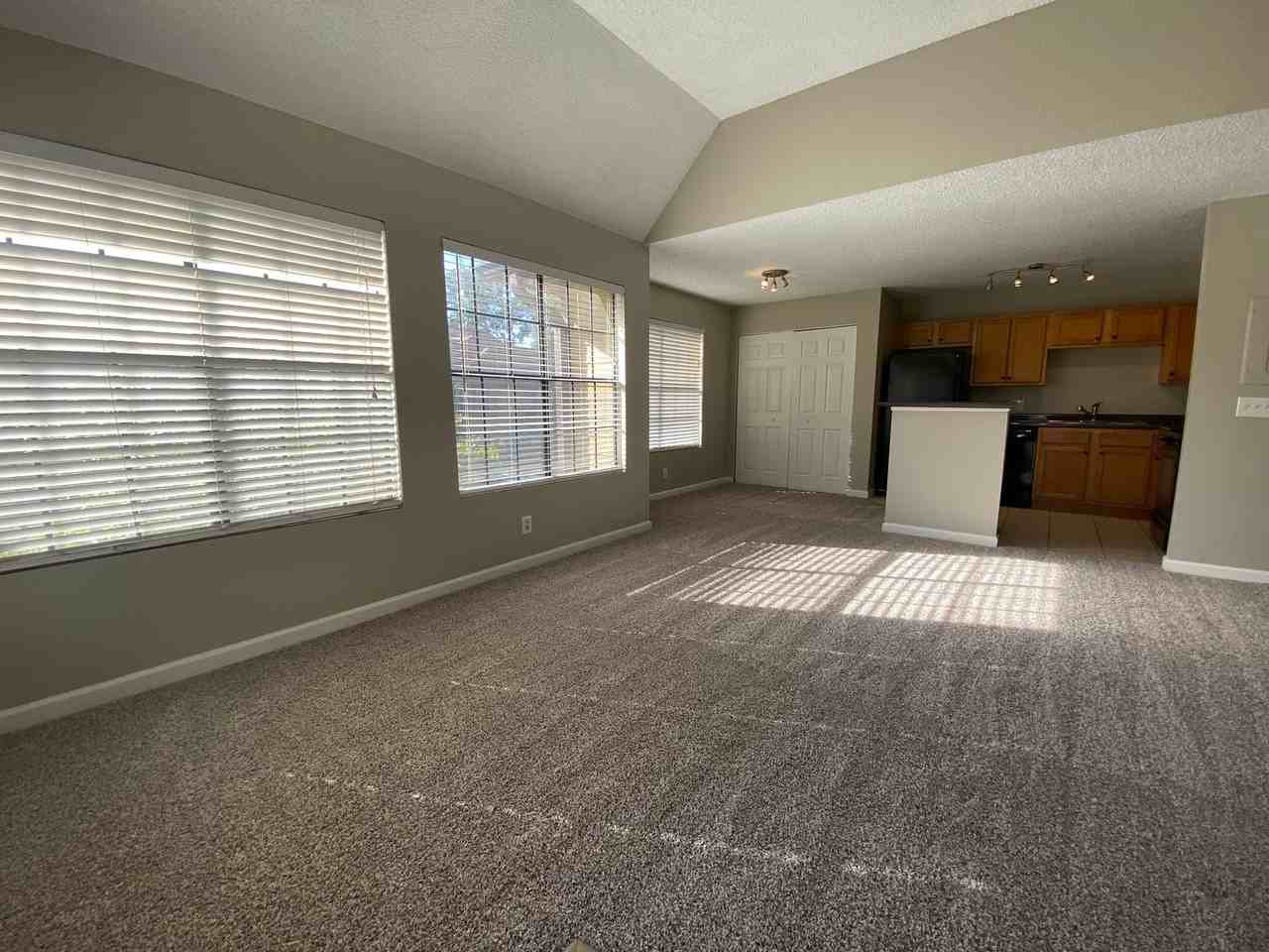 340 340 Forestway 205 - Photo 2 of 18