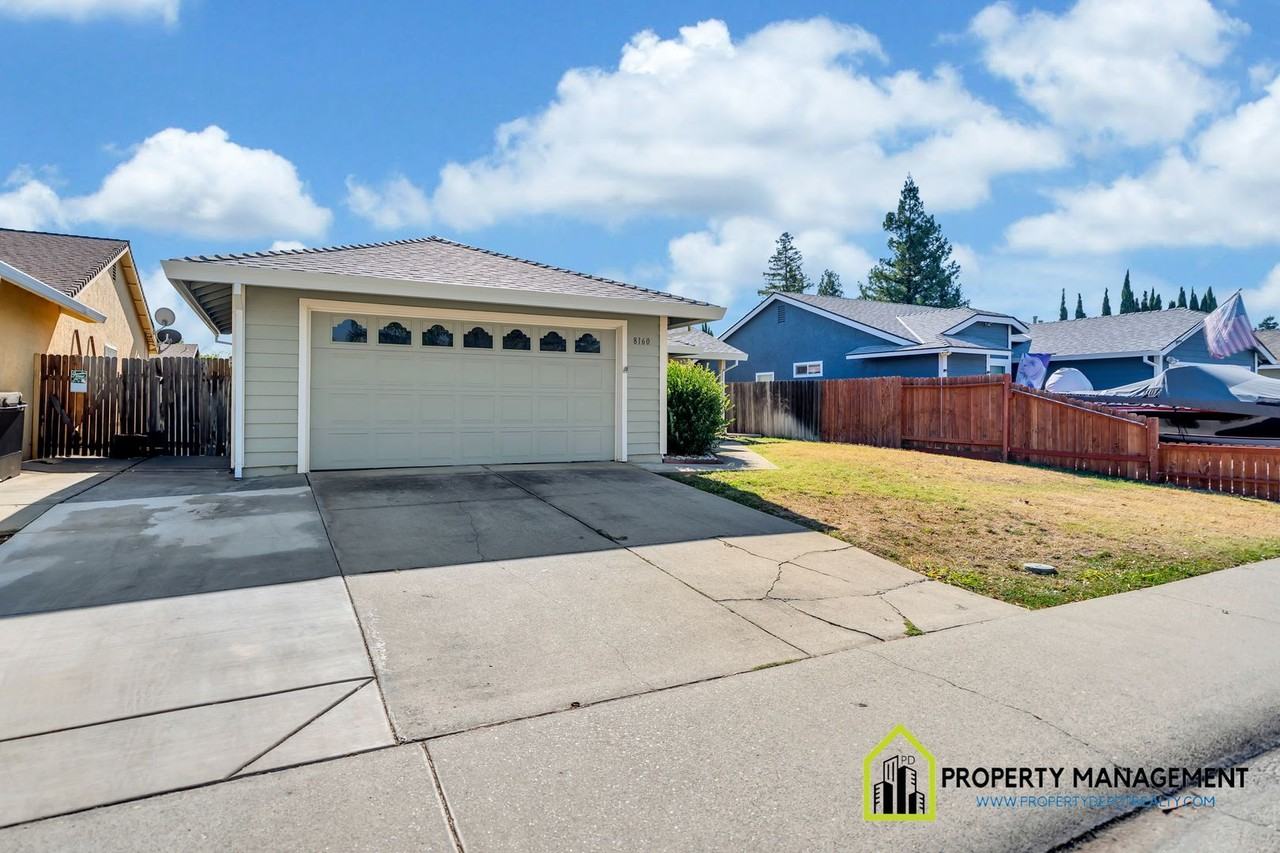 8160 Scenic Hills Way - Photo 3 of 43
