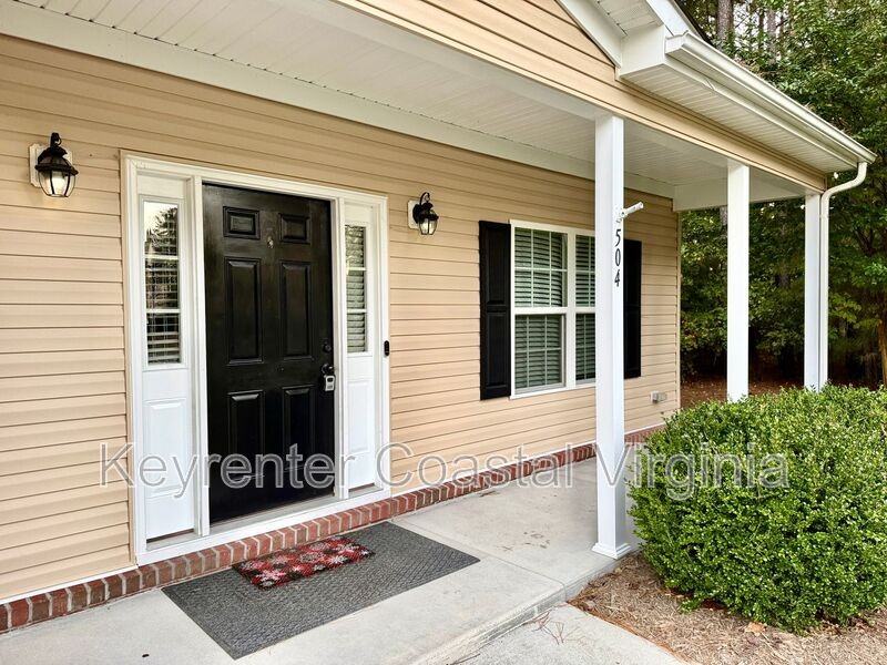 504 King Ct - Photo 2 of 19