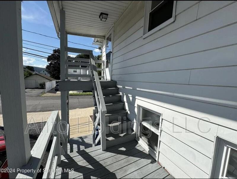 1335 Lafayette St - Photo 3 of 18