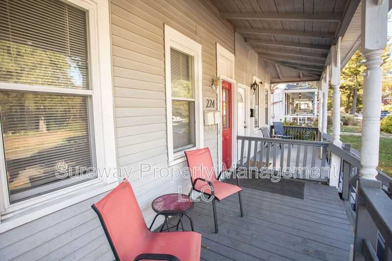 224 Rutland Ave #2 - Photo 3 of 25