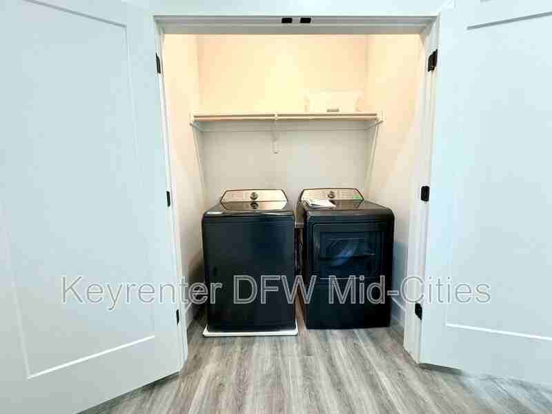 7302 Uloho Way - Photo 5 of 21