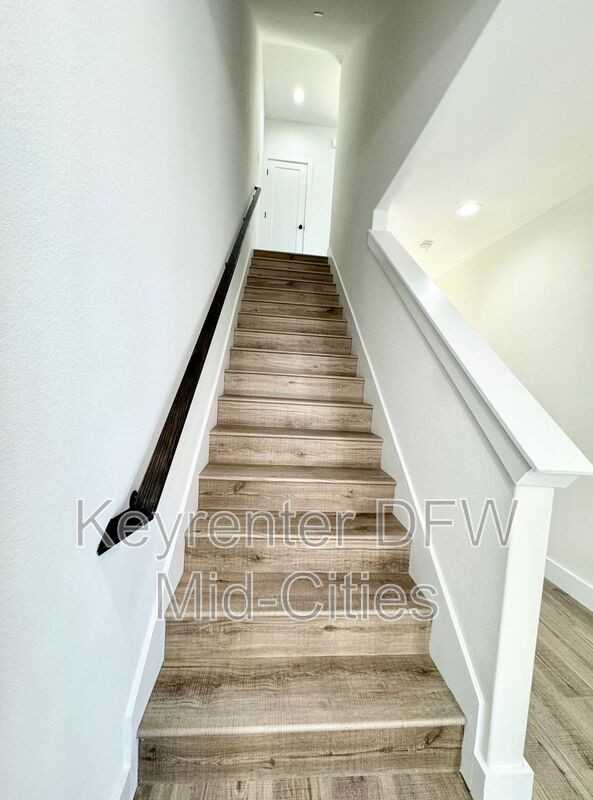 7311 Uloho Way - Photo 3 of 24