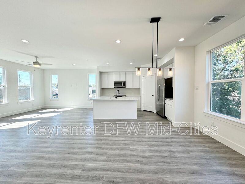7326 Uloho Way - Photo 6 of 26