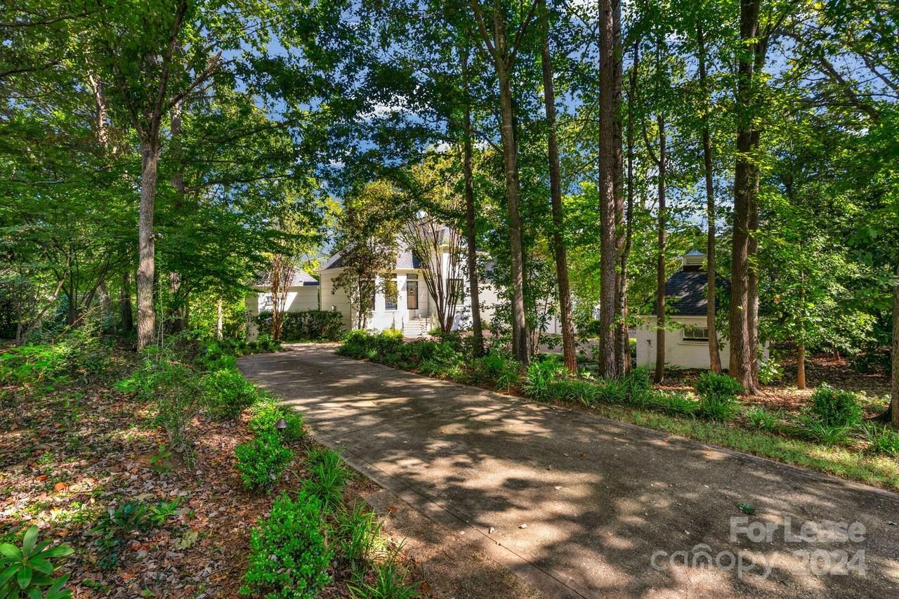 5321 Colony Rd - Photo 3 of 36