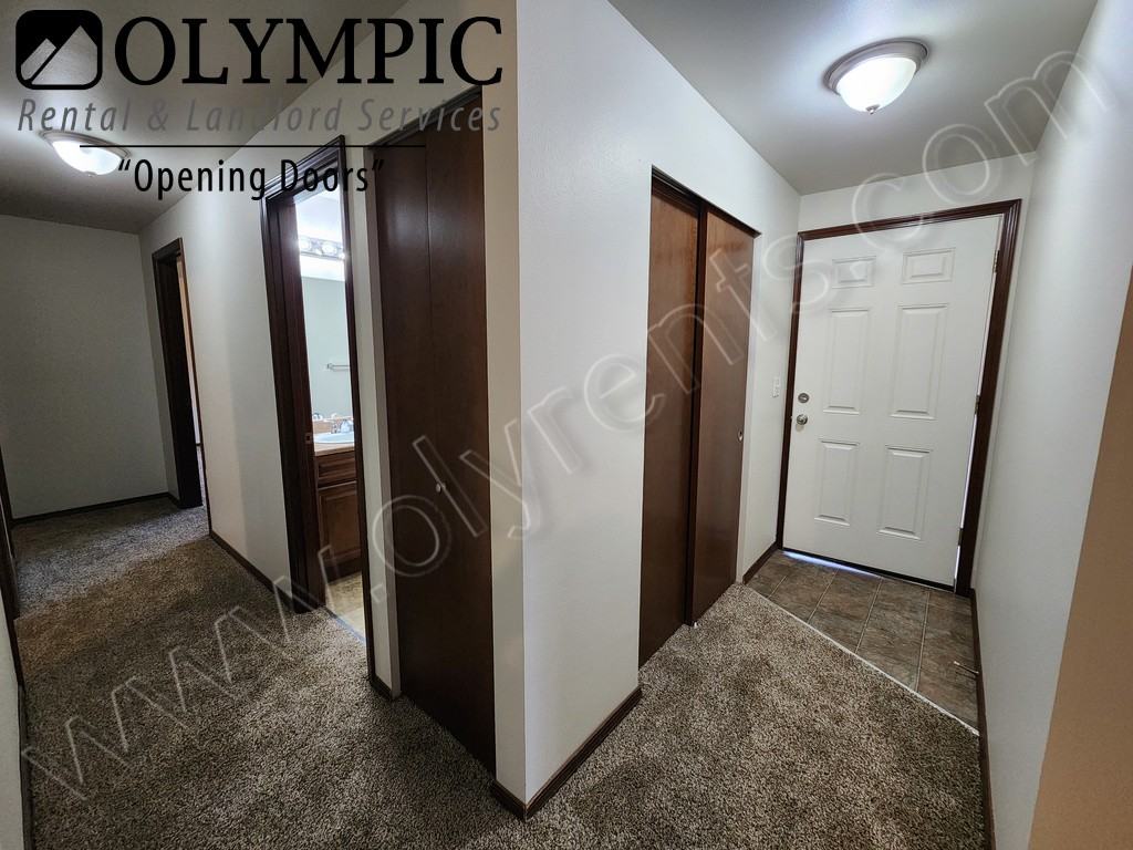 7717 Greenridge Loop Sw - Photo 3 of 32