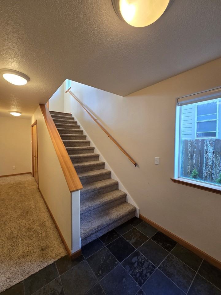 250 Se 2nd St - Photo 3 of 42