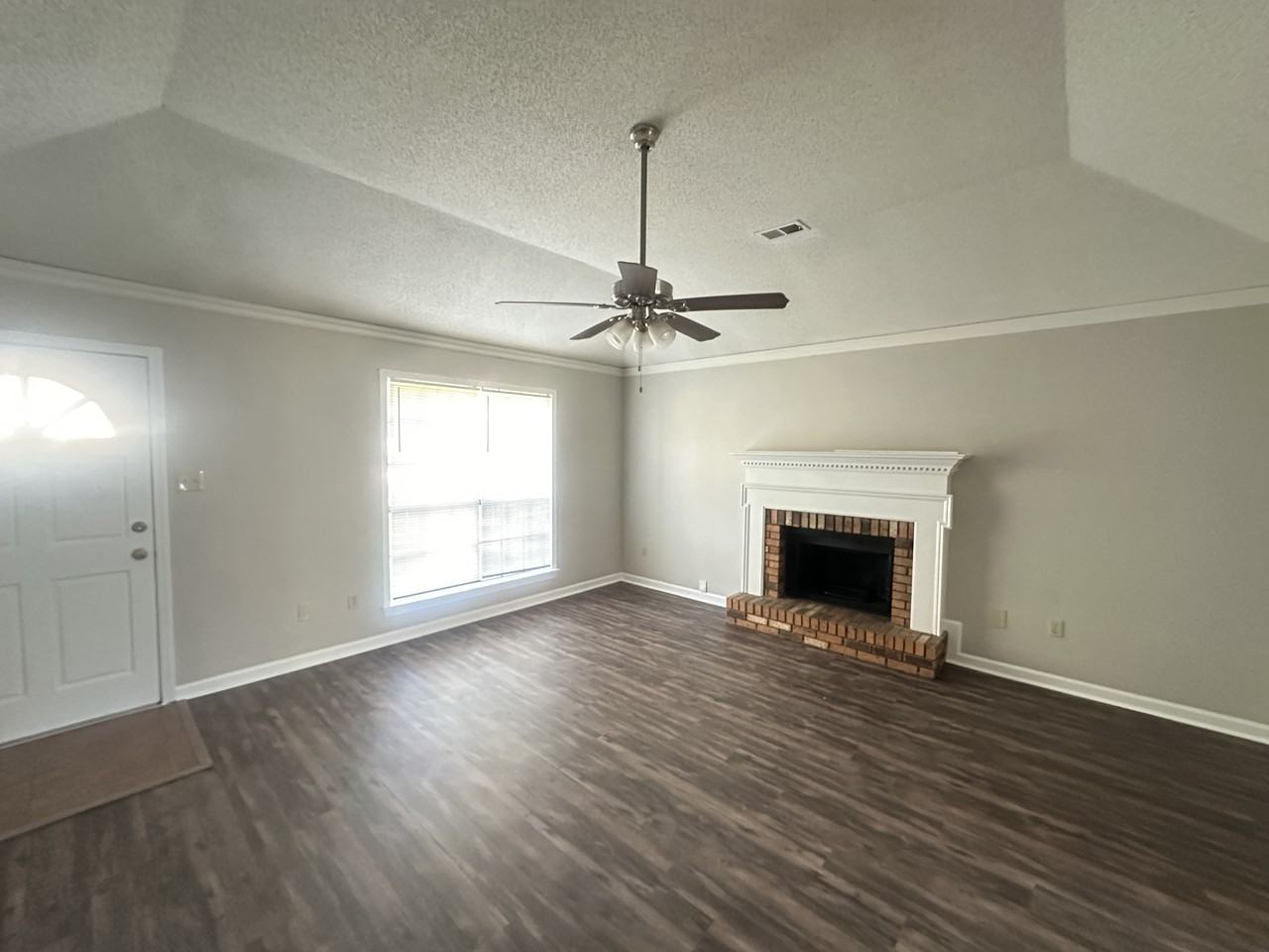 6689 Harpeth Cv - Photo 3 of 16