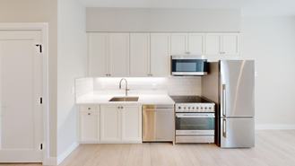 200 Green St #402 - Photo 1 of 1